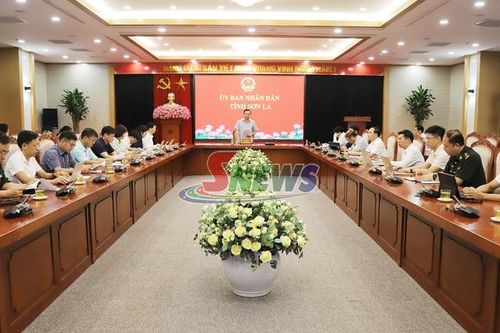 Chuẩn bị tổ chức Lễ khánh thành và vận hành thử trường nội trú liên cấp tại Yên Sơn và Lóng Phiêng