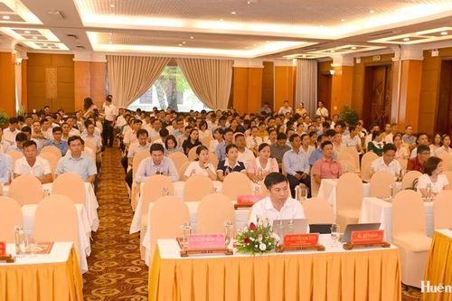 Nâng cao năng lực số cho gần 250 cán bộ, công chức
