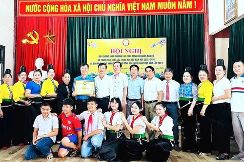 Dòng họ Quàng Bản Bó - điển hình xuất sắc trong phong trào khuyến học, khuyến tài tỉnh Sơn La