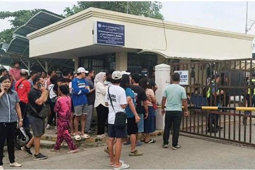 Học sinh nổ súng tại trường học Philippines, hai người thiệt mạng