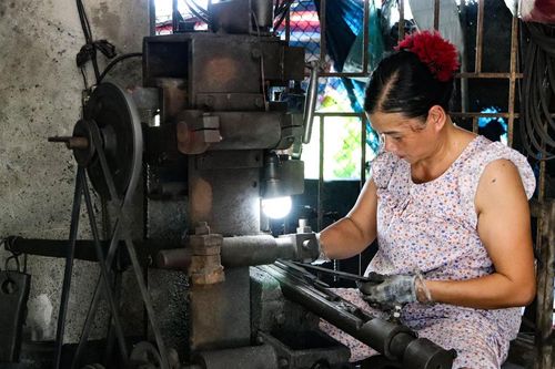 Giữ lửa ở làng dũa Đại Phu