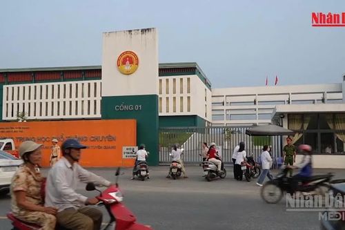 [Video] Hôm nay (19/8), công bố điểm thi lại tại trường THPT Chuyên Tuyên Quang