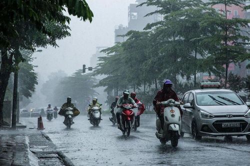 Thời tiết hôm nay (19-8): Áp thấp nhiệt đới trên Biển Đông