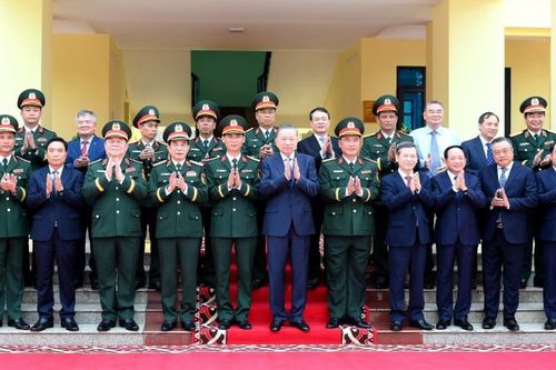 Phải có tiềm lực và sức mạnh để bảo vệ hòa bình
