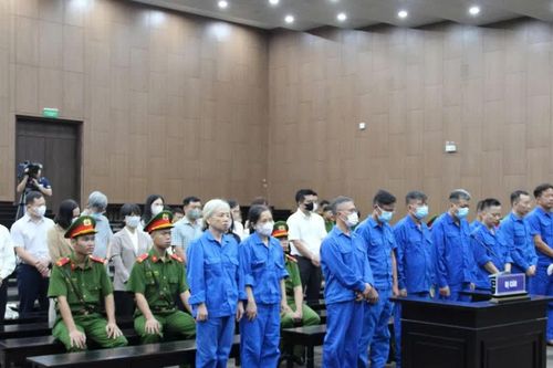 Xây dựng quy trình 'làm khó' doanh nghiệp, cựu Cục trưởng nói động cơ 'trong sáng'