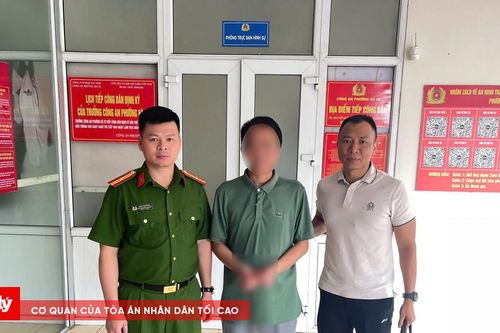 Bắt đối tượng mang 2 lệnh truy nã đặc biệt