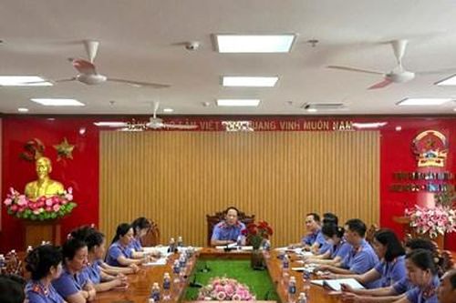 Viện trưởng VKSND tỉnh Vĩnh Long thăm, làm việc tại VKSND khu vực 5