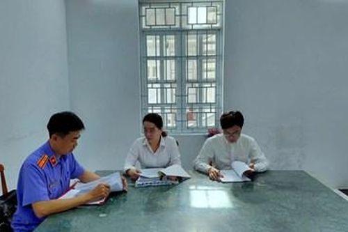 VKSND khu vực 8, TP Cần Thơ dự phiên họp xét rút ngắn thời gian thử thách án treo