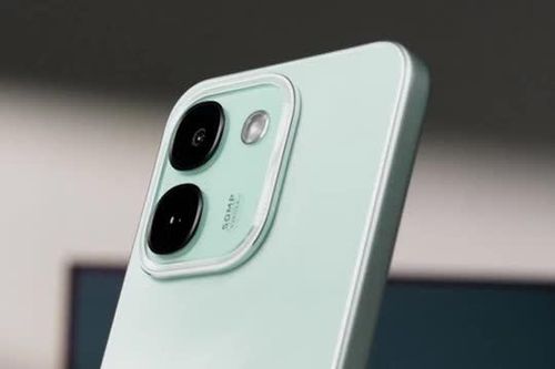 Smartphone chip Dimensity 7500, RAM 12GB, pin 10.000mAh, giá gần 8 triệu đồng