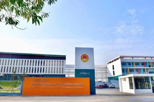 58 thí sinh chuyên Tuyên Quang đạt dưới 5 điểm Toán trong kỳ thi lại tốt nghiệp THPT