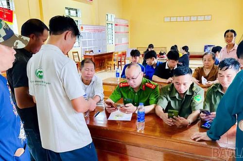 Tân Hợp triển khai cao điểm chuyển đổi số tại 100% thôn