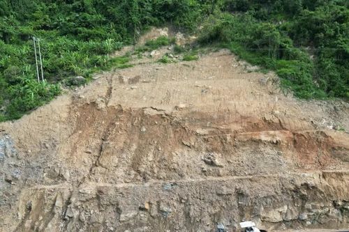 Bứt tốc trên những tuyến đường huyết mạch