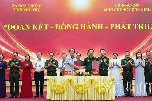 Ký kết quy chế và chương trình phối hợp giữa xã Đoan Hùng và Lữ đoàn 249