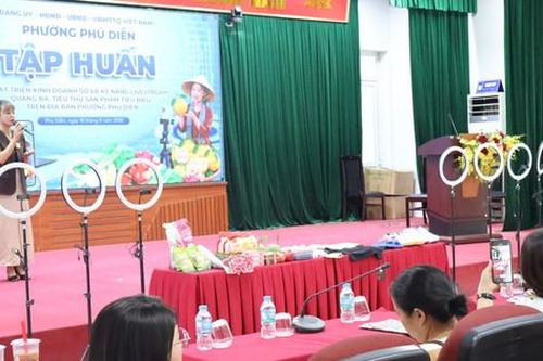 Phường Phú Diễn: Khi công nghệ số từng bước đi vào hoạt động kinh doanh