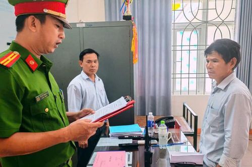 'Hô biến' thiết bị 1,2 tỷ đồng thành sắt phế liệu, chiếm đoạt 240 triệu đồng
