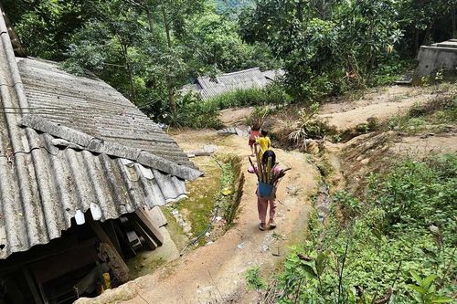 Chênh vênh Xa Lao