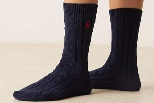 Đôi tất tennis 12 USD cứu ngành xa xỉ