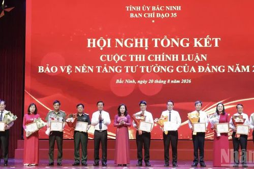 Bắc Ninh: Trao giải 71 tác phẩm Cuộc thi chính luận về bảo vệ nền tảng tư tưởng của Đảng năm 2026