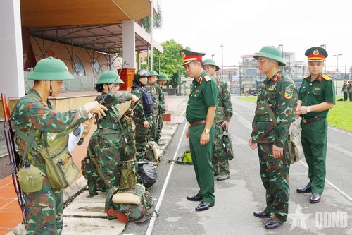 Quân khu 1: Kiểm tra công tác sẵn sàng chiến đấu tại Bộ CHQS tỉnh Thái Nguyên