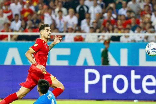 Chấm điểm cầu thủ Việt Nam vs Malaysia: Hoàng Hên lạc lõng