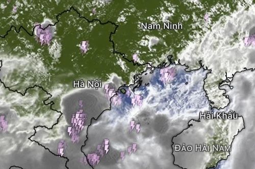Hai kịch bản áp thấp nhiệt đới đều gây mưa lớn ở miền Bắc