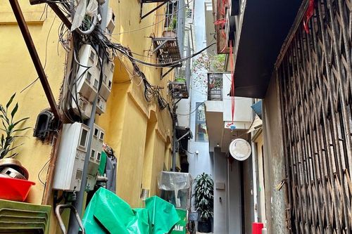 Nhà xuống cấp, đất chưa có sổ đỏ: Bộ chỉ rõ giấy tờ để được cấp phép xây mới