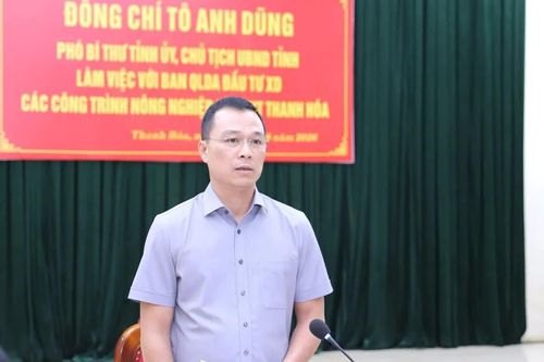 Chủ tịch UBND tỉnh Tô Anh Dũng làm việc với Ban Quản lý dự án đầu tư xây dựng các công trình nông nghiệp và phát triển nông thôn