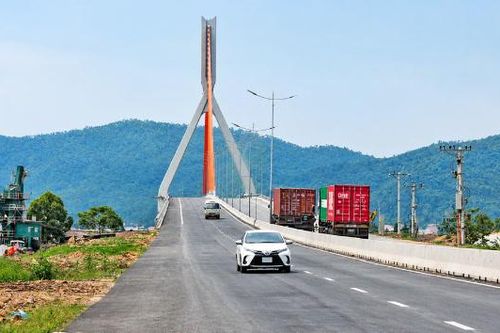 Bắc Ninh: Ưu tiên đầu tư cầu vượt sông