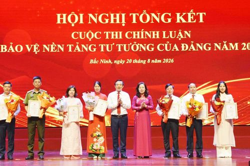 Bắc Ninh: Trao giải Cuộc thi chính luận bảo vệ nền tảng tư tưởng của Đảng