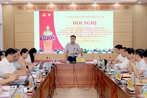 Phó Chủ tịch Thường trực HĐND tỉnh Vũ Quỳnh Khánh giám sát công tác bồi thường, tái định cư tại phường Âu Lâu