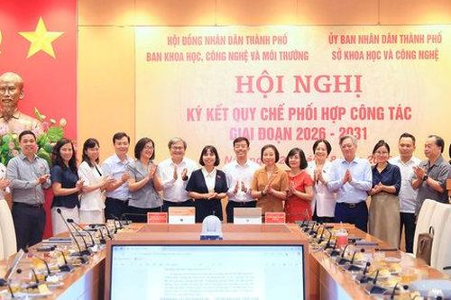 Ban Khoa học, Công nghệ và Môi trường HĐND TP Hà Nội ký quy chế phối hợp về chuyển đổi số