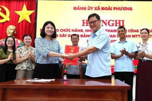 Xã Đoài Phương bàn giao chức năng, nhiệm vụ tham mưu về công tác dân vận