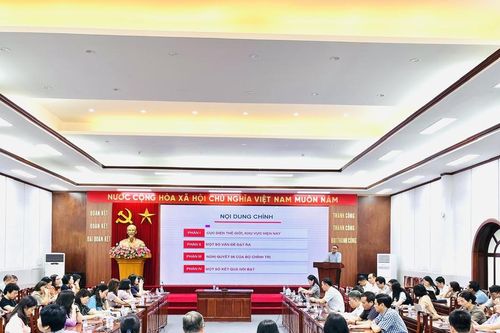 Đảng ủy Cơ quan UBTƯ MTTQ Việt Nam cập nhật thông tin thời sự quốc tế cho cán bộ, đảng viên