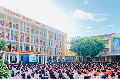Nghệ An sắp xếp 647 trường học, giảm 48% đầu mối