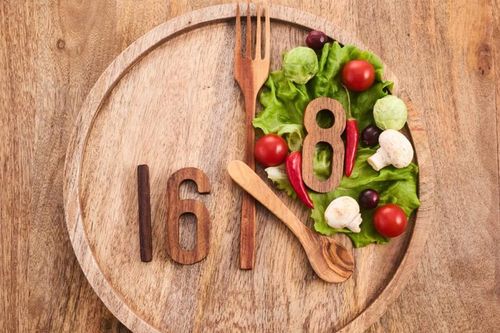 Ăn 16:8 để giảm cân, nam thanh niên 23 tuổi bất ngờ khi đi khám