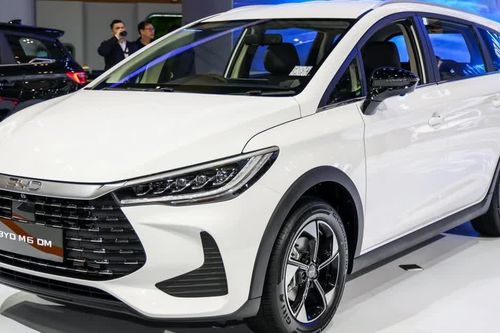 BYD M6 sắp bổ sung bản hybrid tại Việt Nam