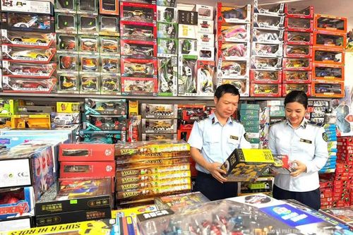 Kiểm soát thị trường trung thu từ sớm