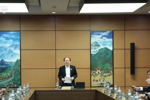 Giảm thuế - góp phần kích thích tổng cầu của nền kinh tế, thúc đẩy tăng trưởng bền vững