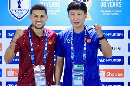 HLV Kim Sang Sik tự tin thắng Thái Lan ngay trên sân khách
