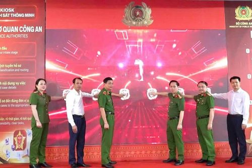 Ra mắt, vận hành thí điểm Kiosk 'Trạm Cảnh sát thông minh'