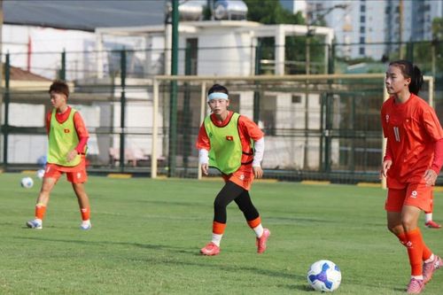 Đội tuyển U17 Việt Nam chuẩn bị cho vòng loại U17 nữ châu Á 2027