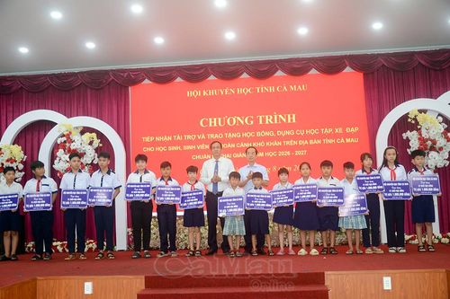 Hơn 700 triệu đồng tiếp sức học sinh, sinh viên khó khăn đầu năm học mới