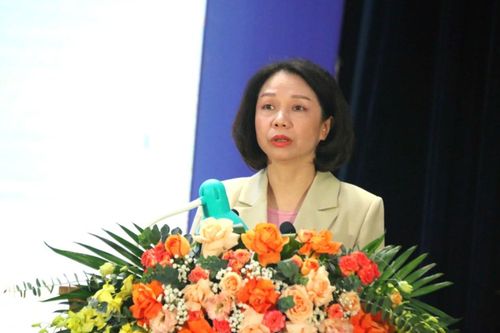 Hà Nội giảm 2.366 cán bộ quản lý, tăng gần 25.000 giáo viên