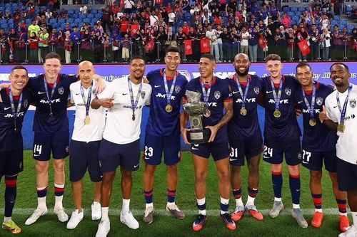 Công an Hà Nội FC sắp đối đầu kỷ lục gia thế giới