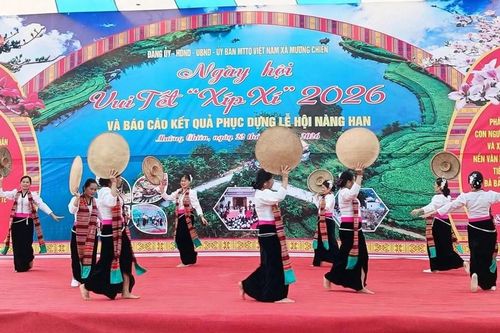 Rộn ràng Tết Xíp Xí, gìn giữ di sản Nàng Han ở Mường Chiên