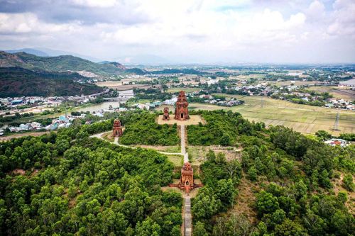 Cụm di tích Tháp Bánh Ít được quy hoạch để phân khu xây dựng