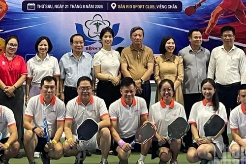 Giao lưu thể thao chào mừng 81 năm Quốc khánh 2/9 tại Lào