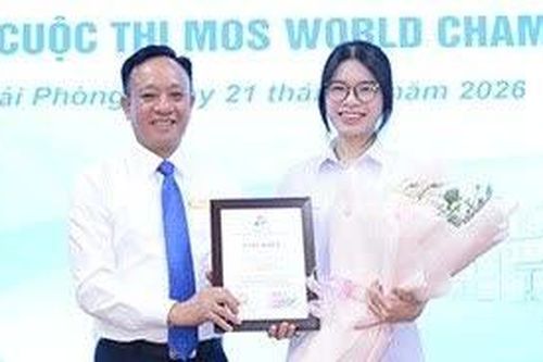 Nữ sinh Trường Đại học Hàng hải giành HCV Tin học văn phòng thế giới