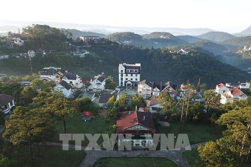 Du lịch 2/9 tiết kiệm: 2 triệu đồng đi được những đâu?