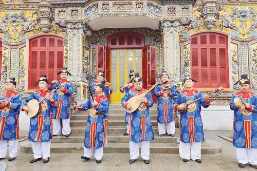 Để di sản không chỉ là ký ức